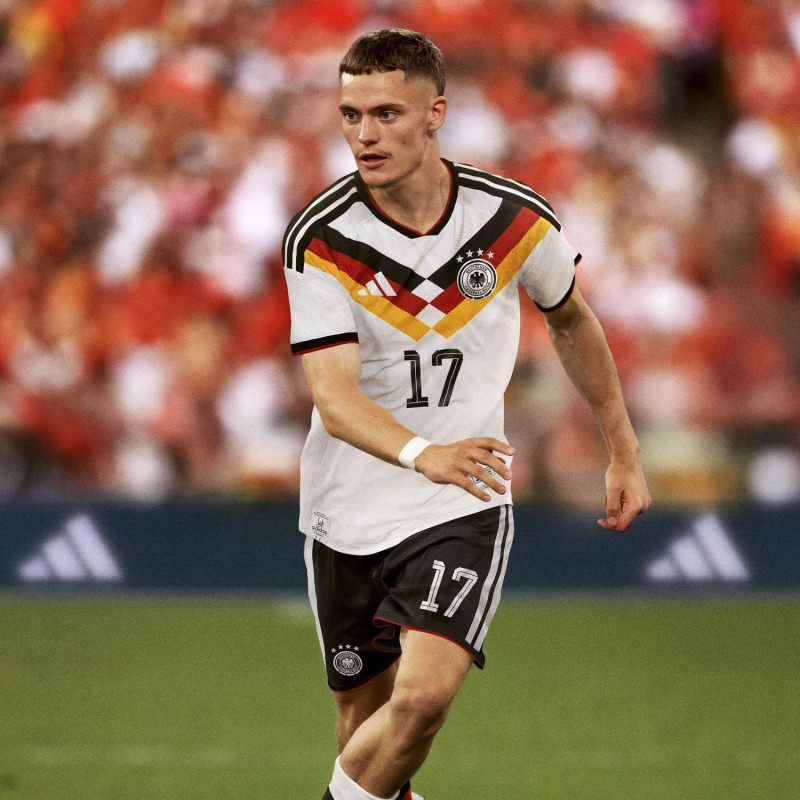 Adidas Fußball Trikot DFB Deutschland Authentic Heimtrikot WM 2026 Herren Gr. XS - 2XL